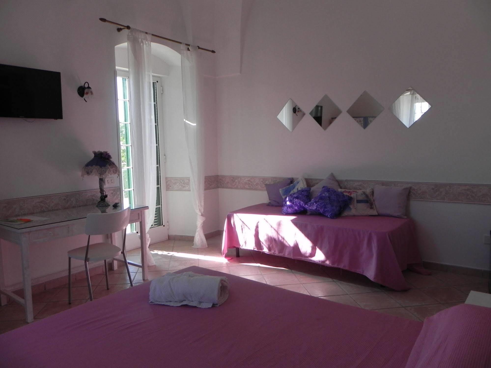 Bed and Breakfast Casal Duca Talsano Exterior foto