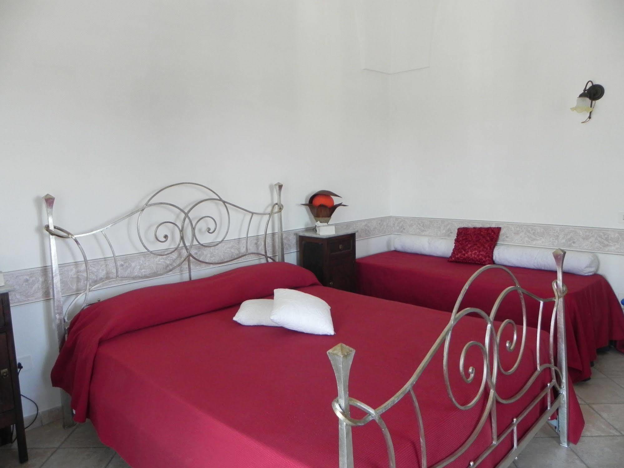 Bed and Breakfast Casal Duca Talsano Exterior foto